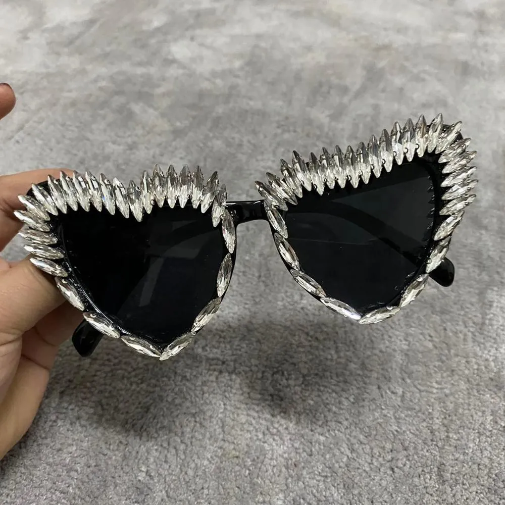 Women's Handmade Party Luxury Diamond Sexy Cat Eye Sunglasses