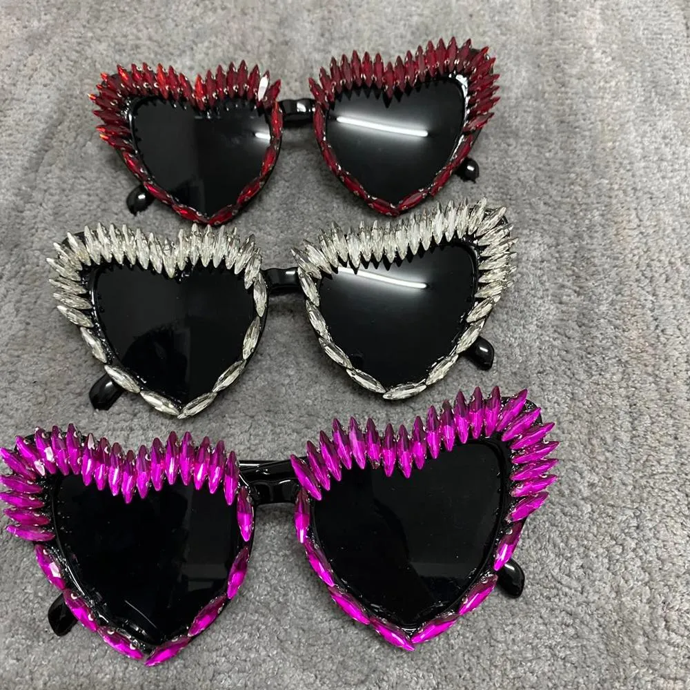 Women's Handmade Party Luxury Diamond Sexy Cat Eye Sunglasses