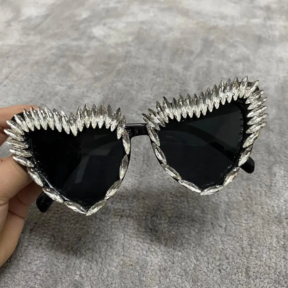 Women's Handmade Party Luxury Diamond Sexy Cat Eye Sunglasses