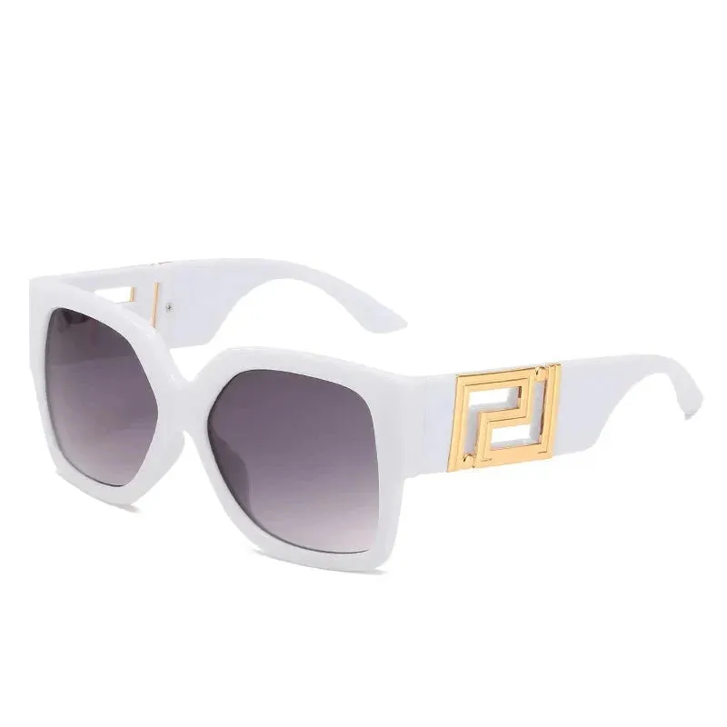 Women's Oversized Sunglasses with Gradient Shades